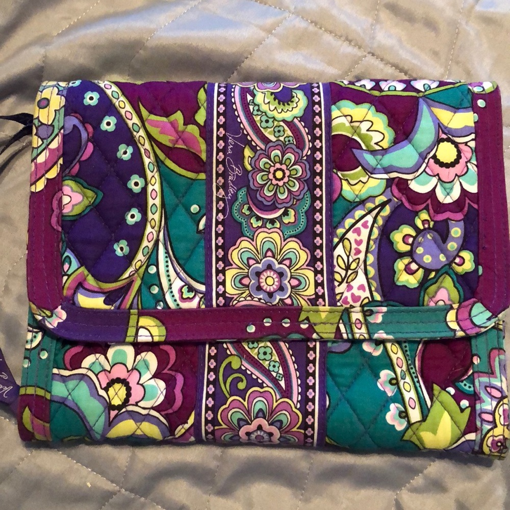Vera Bradley travel bag